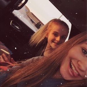 Meet your Posher, Cadence